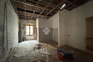 3 LOCALI A SASSARI