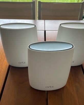 Netgear Orbi RBK53 Mesh WiFi AC3000 Router + 2 Sat