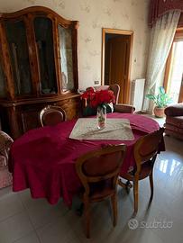 Cristalliera + Tavolo e Sedie