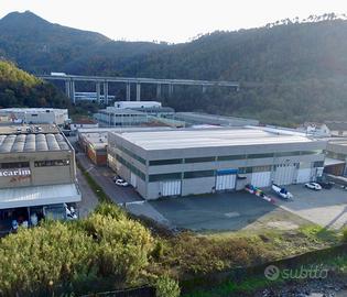 Capannone a Casarza Ligure in Via De Gasperi