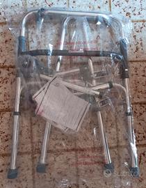 Deambulatore pieghevole 