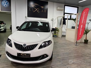 Lancia Ypsilon 1.0 FireFly 5 porte S&S Hybrid Gold