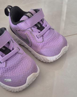 Sneakers Nike bimba misura 21