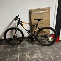Bicicletta tahoe xc7 27.5