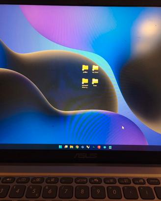 Asus VivoBook 15