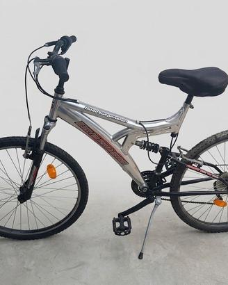 Leopard  Suspension / Twenty Six 21 SPD / Biciclet