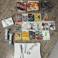 Nintendo Wii con Accessori e 18 giochi