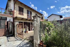 CASA SEMINDIPENDENTE A RIVOLI