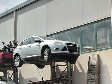 ford focus 2013 ricambi