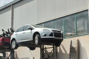 ford focus 2013 ricambi