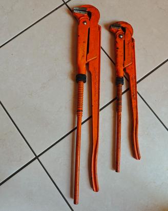 2  giratubi svedesi 90° marca Beta