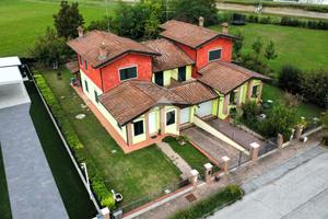 PORZIONE DI BIFAMILIARE A BAGNOLO SAN VITO