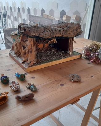 Presepe Completo Artigianale in Sughero e Legno