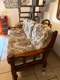Divano in legno