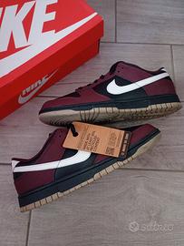 Nike Dunk burgundy crush - PARI AL NUOVO