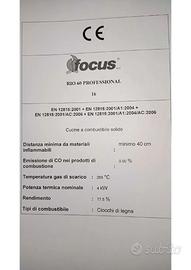 Stufa a legna Focus