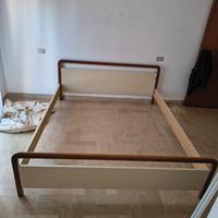 Letto matrimoniale 