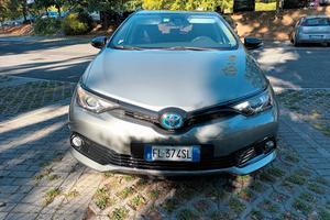 Toyota Auris 18 Hybrid Black Edition