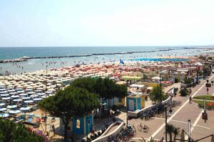 Direttamente sulla spiaggia fronte mare
