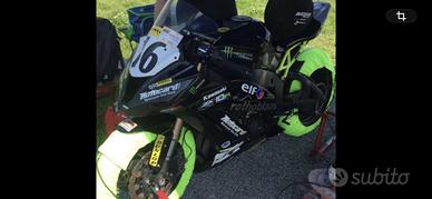 Kawasaki zx-10r ninja 1000