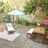 5 LOCALI A POZZUOLI