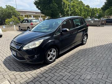 Ford c max 7 posti