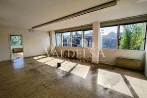 Immobile di 218 m² a Poggibonsi