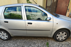 Fiat punto 188 fanalona 1.3 JTD 70cv