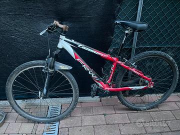 FRW 26 con ruote mavic e cambio shimano deore