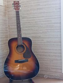 Chitarra acustica Yamaha F370