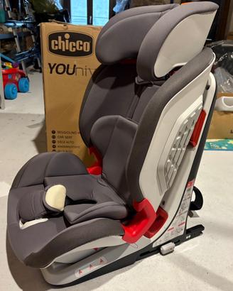 Seggiolino auto Chicco Youniverse fix
