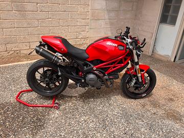 Ducati Monster 796+ (ABS) - Depotenziata A2