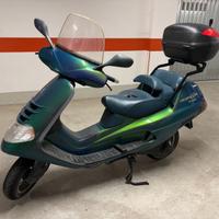 Piaggio Hexagon GT250 - 1999