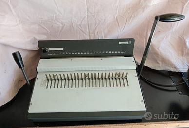 Rilegatrice manuale a dorsi plastici