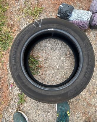 4 pneumatici Michelin 195 55 r 16