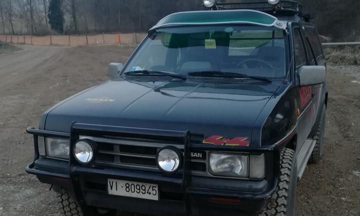 Nissan terrano 1 