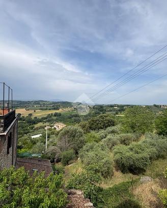 2 LOCALI A NARNI