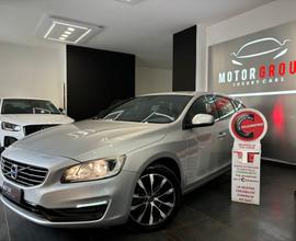 Volvo V60 D3 Geartronic Momentum 2.0 150CV