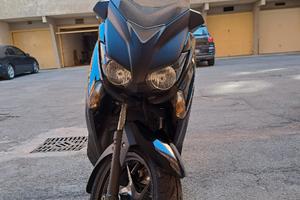 X max 250 gennaio 2016