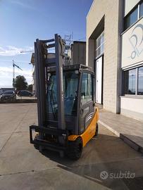 Carrello Jungheinrich 4 ruote 18Q. #853