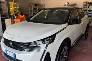 PEUGEOT 3008 hybrid