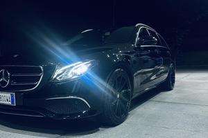 Mercedes E220