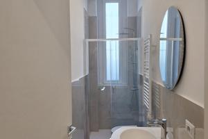 Trilocale ristrutturato e arredato