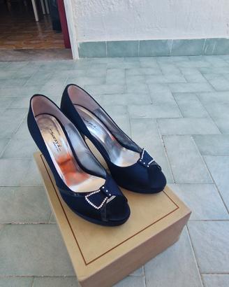 Tacchi Soraya blu con strass