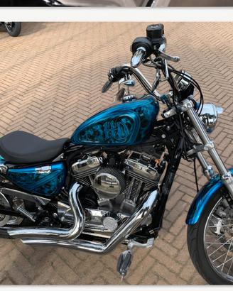 Harley Davidson Sportster XL 1200V Seventy Two 
