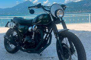 Kawasaki W800 cafe race