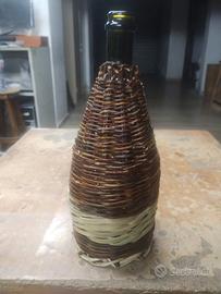 BOTTIGLIA RICOPERTA IN VIMINI