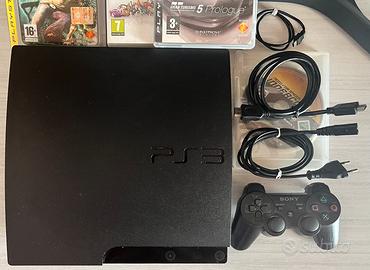 PlayStation 3 Slim con giochi