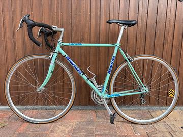 Bianchi (telaio caporali)