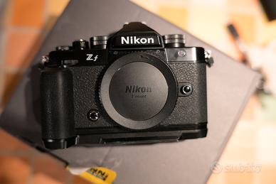 Nikon Zf Nital con grip e scheda Lexar